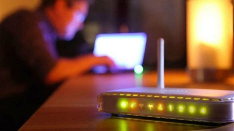 Oι ειδικοί προειδοποιούν για το Wi-fi: Ποιοι κινδυνεύουν